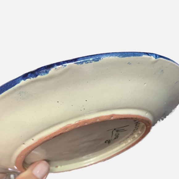 Dalores Hidalgo Folk Art Mexican Pottery Plate 8" Amora Fish Signed - Picture 7 of 8